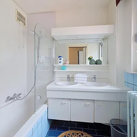 Apartment Spacious 6 Person Near Center Leuven